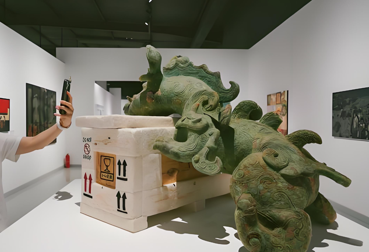 数字艺术破壁进行时：宋庄元宇宙雕塑展打造"永不落幕"的虚拟美术馆